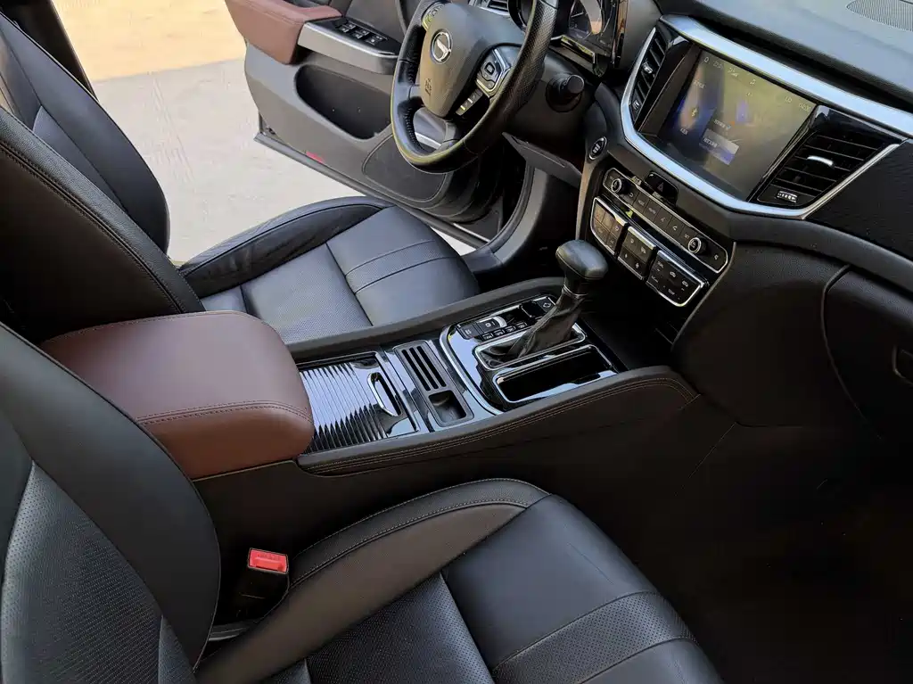 GAC Motor Trumpchi GS7 2020 — фото 15