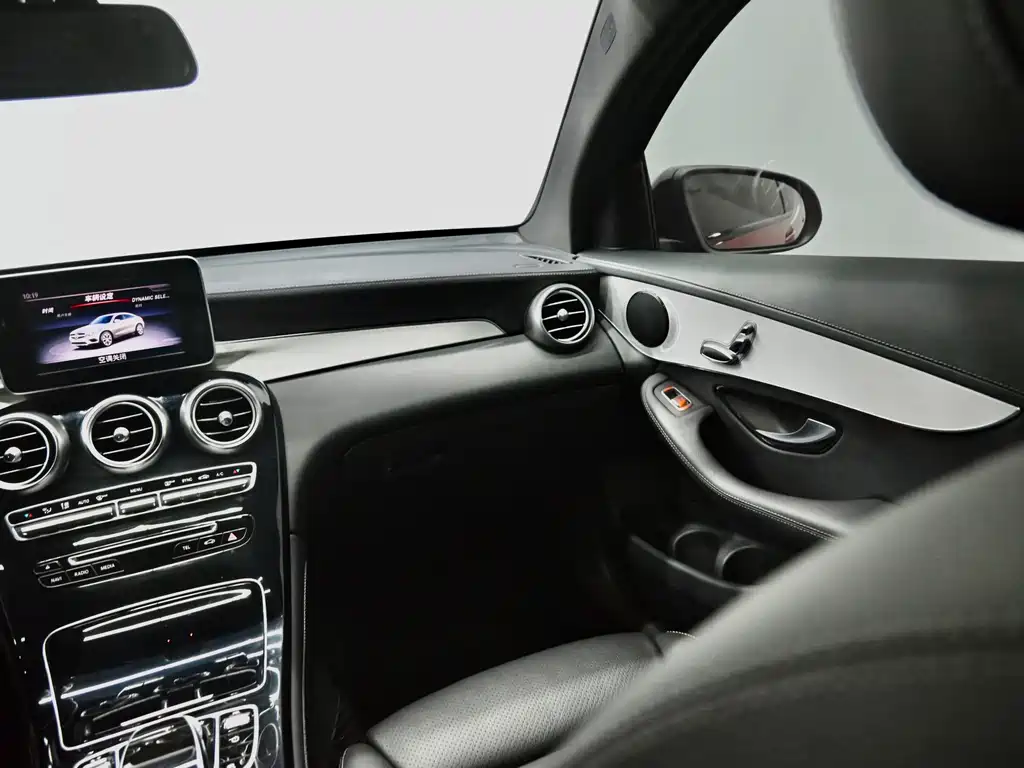 Mercedes-Benz GLC Coupe 2019 — фото 10