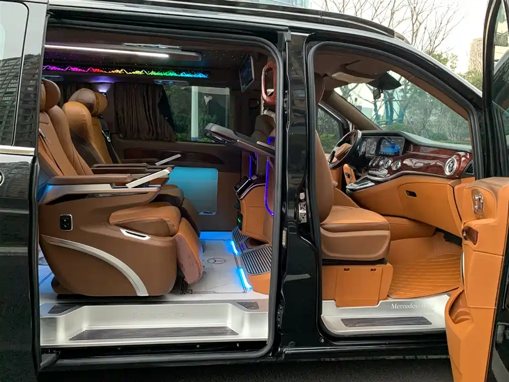Mercedes-Benz Vito 2025 — фото 20