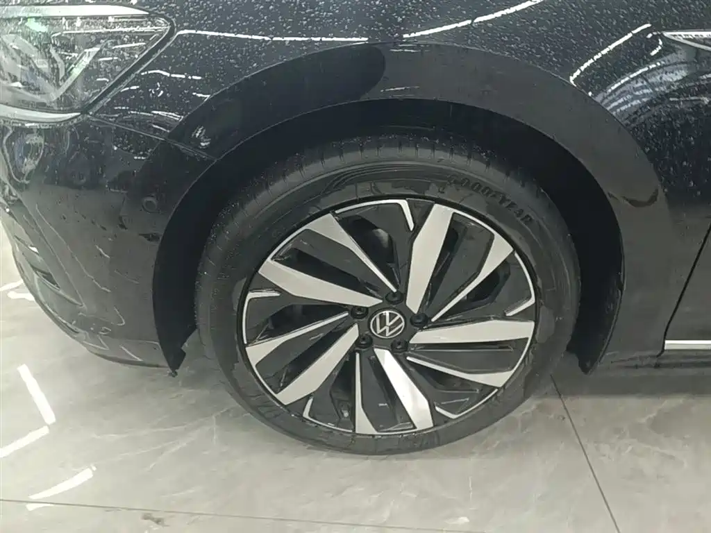Volkswagen Passat 2023 — фото 23