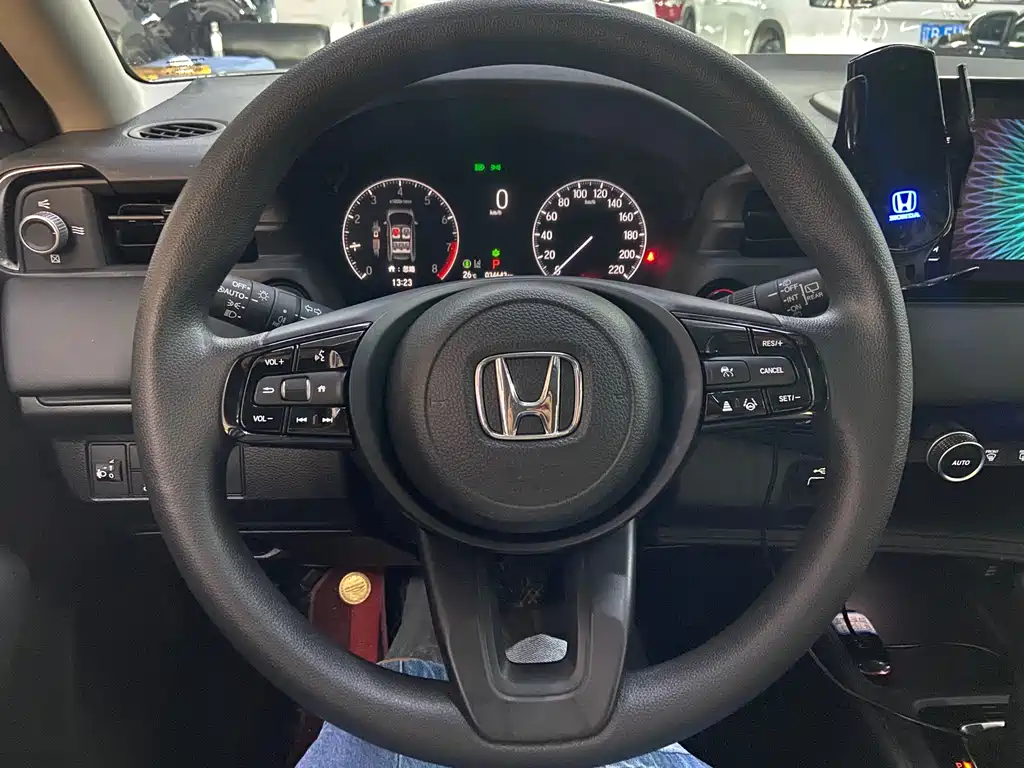 Honda Vezel 2023 — фото 18