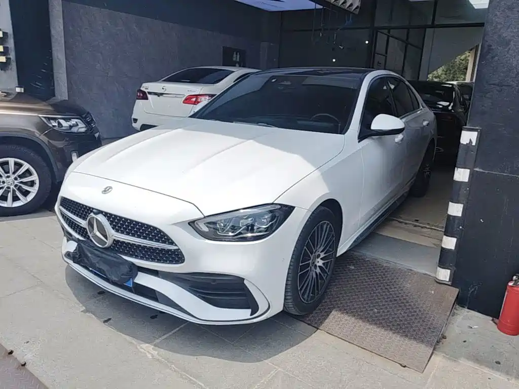 Mercedes-Benz C-Class 2023