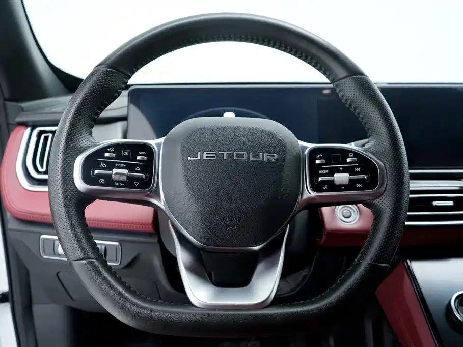 Jetour X70 PLUS 2024 — фото 15