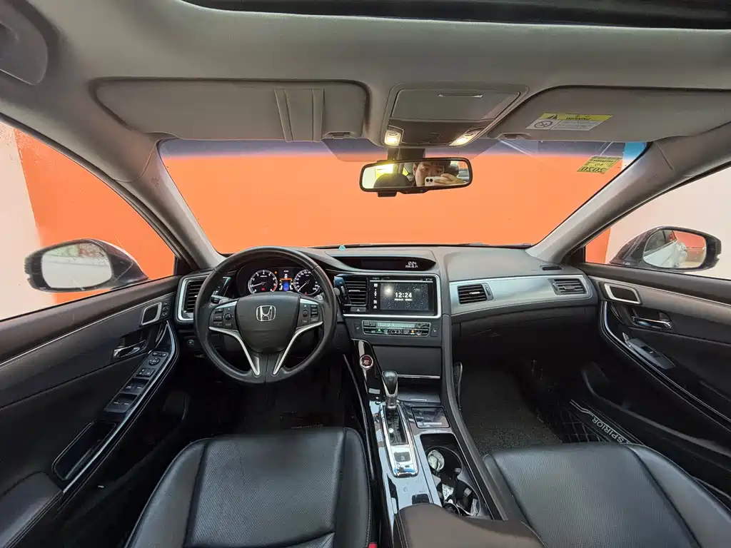 Honda Spirior 2018 — фото 14