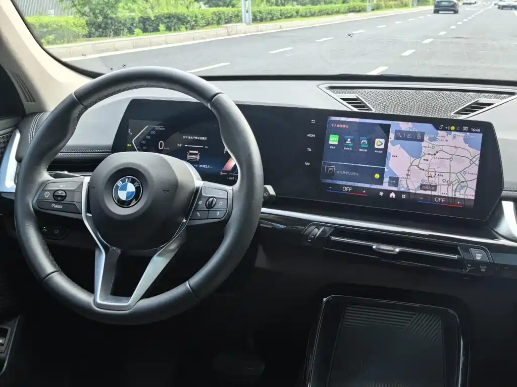 BMW X1 2023