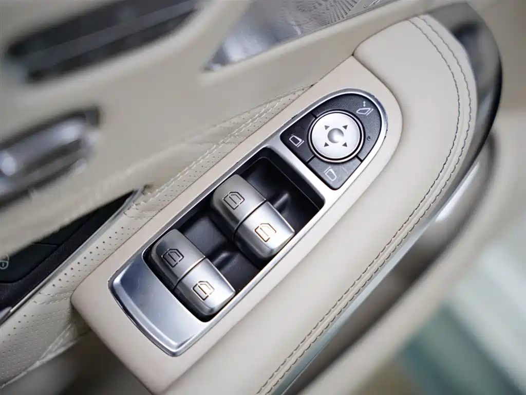 Mercedes-Benz S-Class 2018 — фото 30