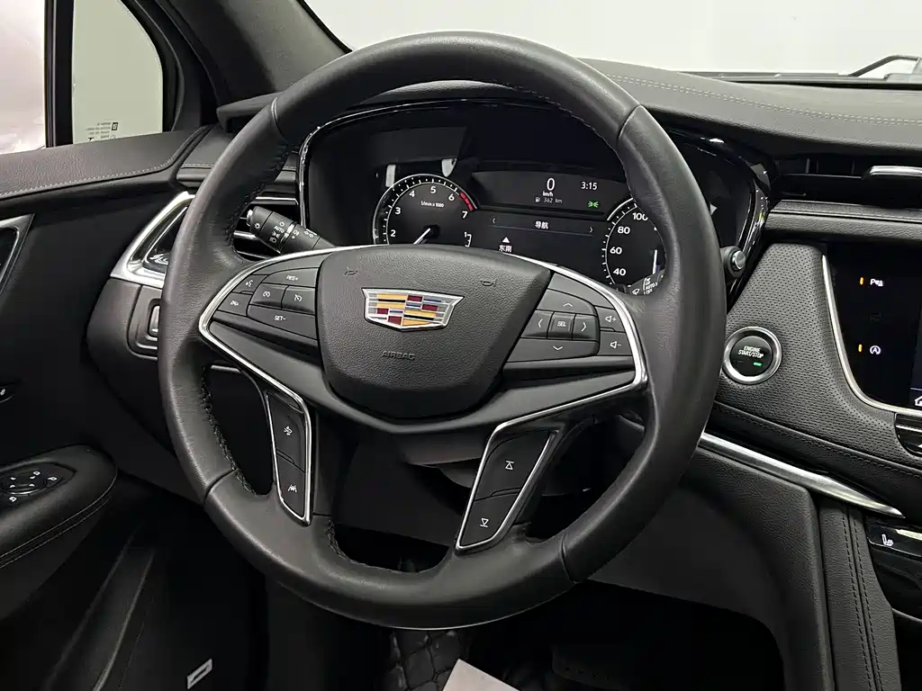 Cadillac XT5 2022 — фото 21