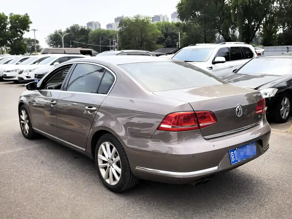 Volkswagen Magotan 2014