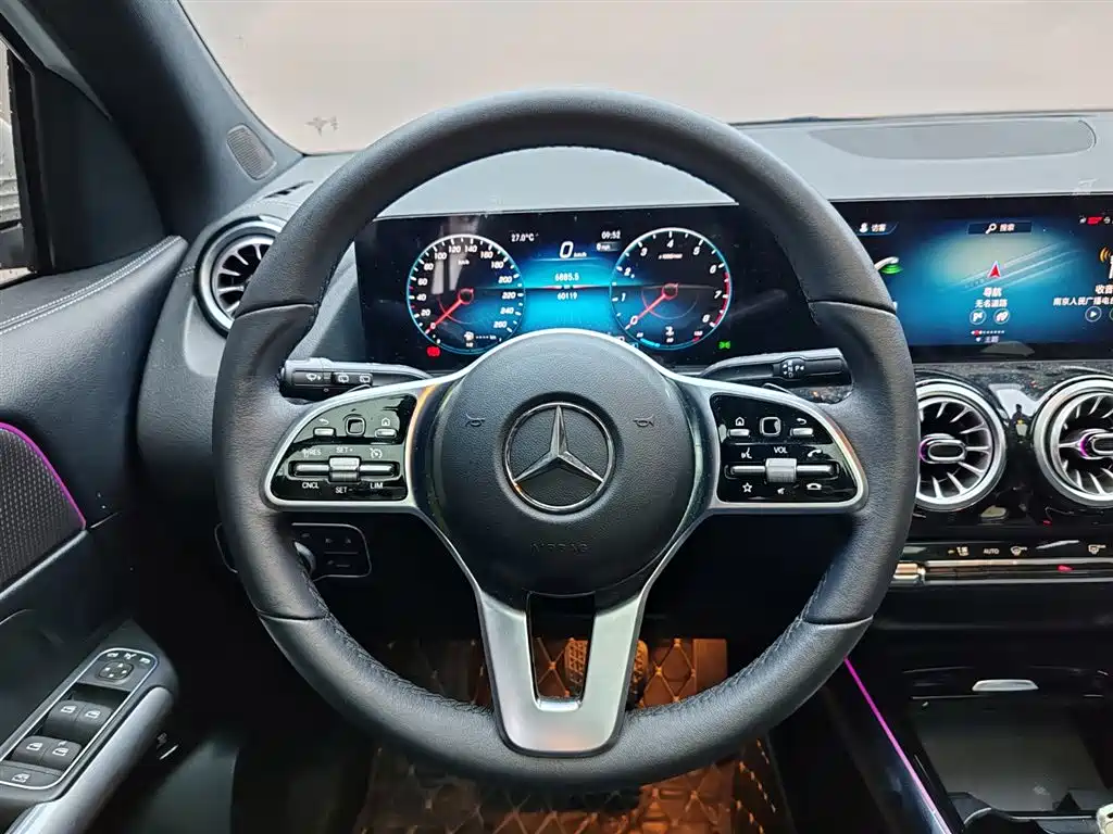 Mercedes-Benz GLA 2023 — фото 15