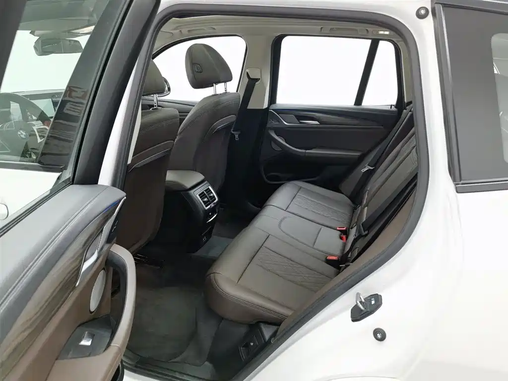 BMW X3 2022 — фото 15