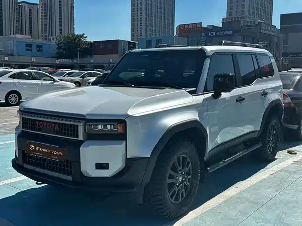 Toyota Prado 2025