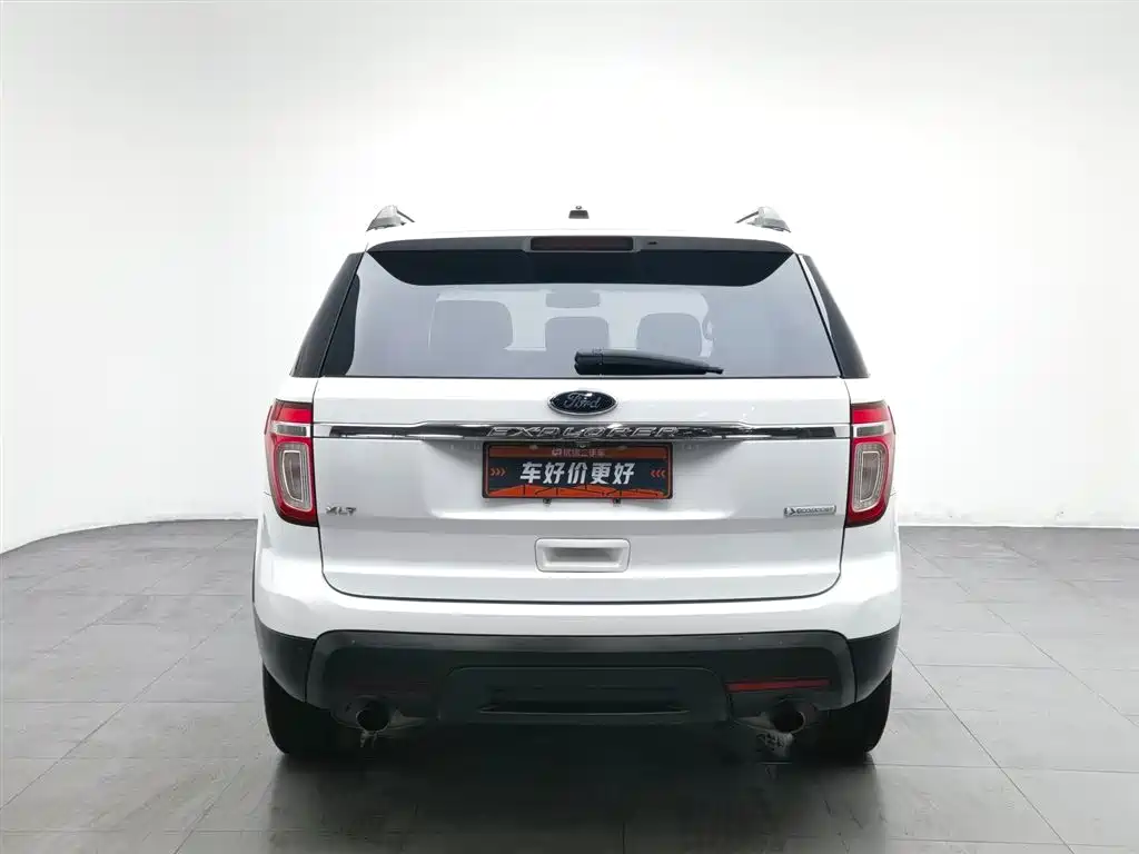 Ford Explorer 2015 — фото 3