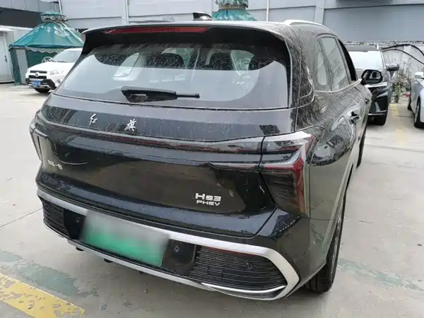 Hongqi HS3 PHEV 2025