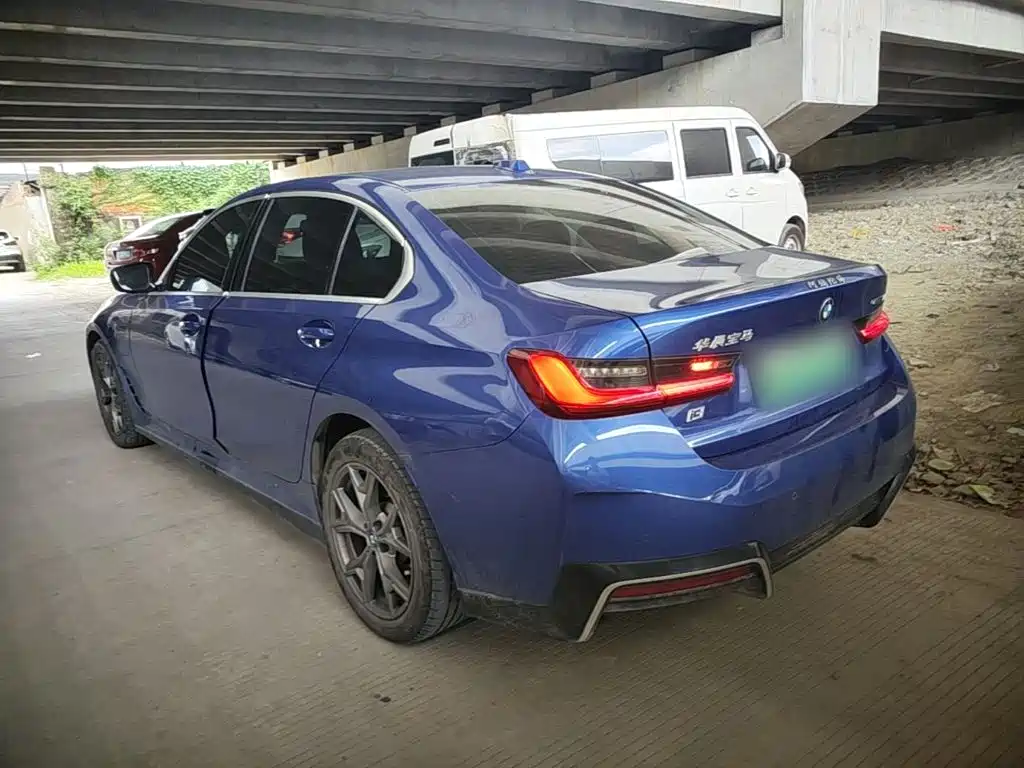 BMW i3 2023