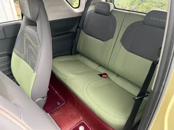 Geely Galaxy Panda 2023