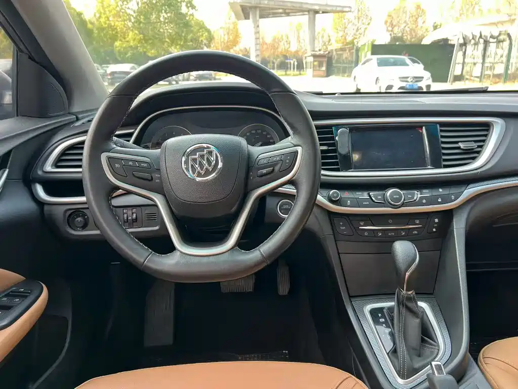 Buick Excelle 2018 — фото 7