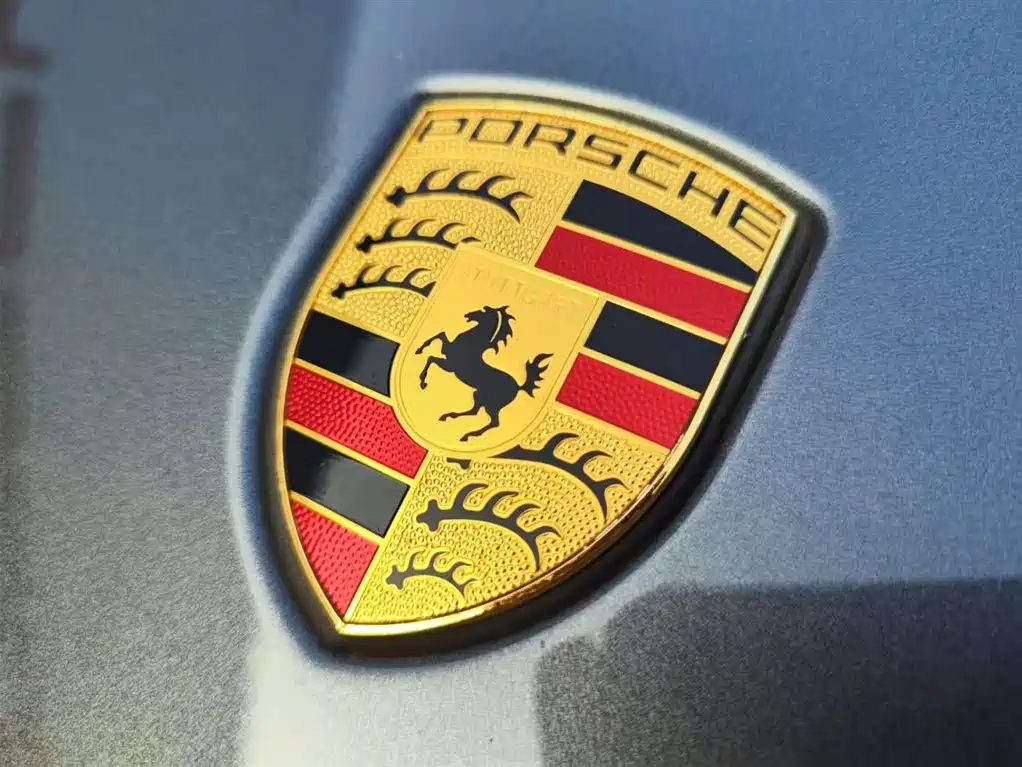 Porsche Cayenne 2020 — фото 28