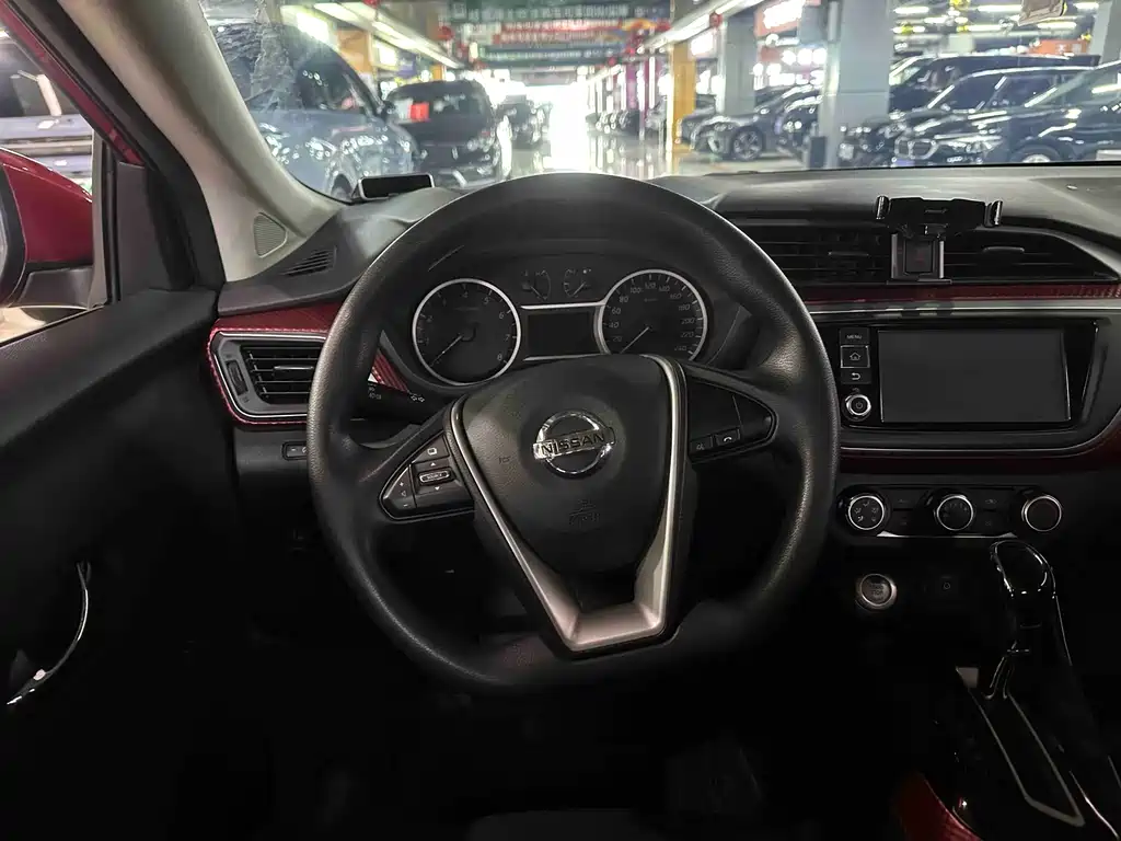 Nissan Bluebird 2018