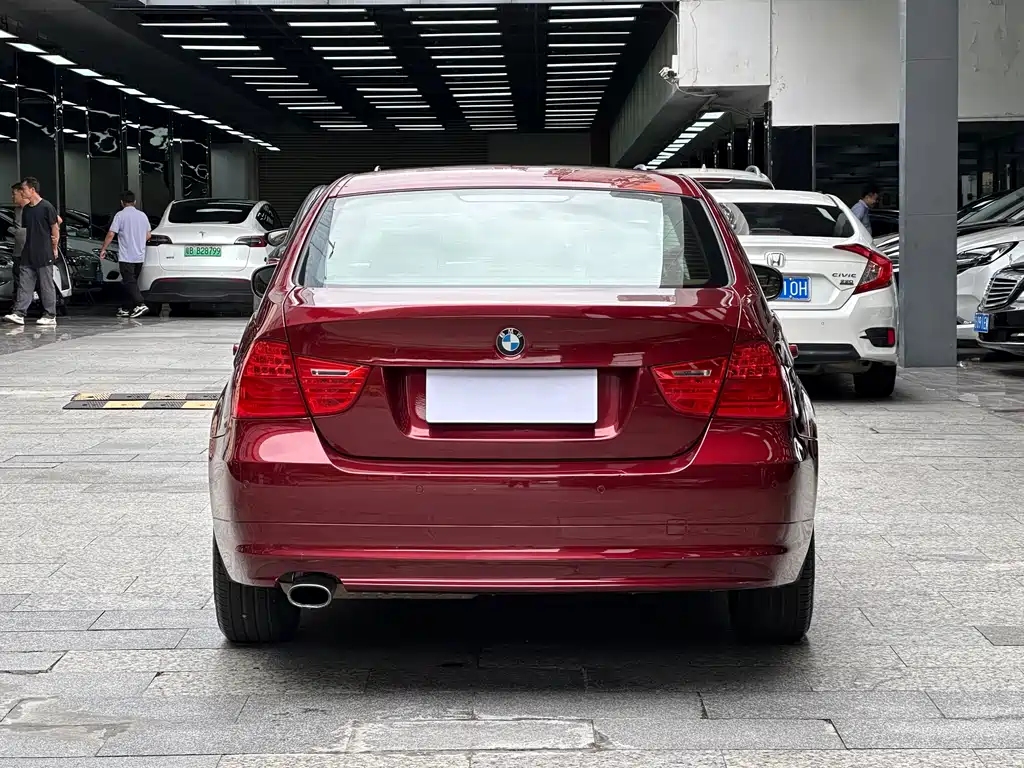 BMW 3 Series 2012 — фото 14