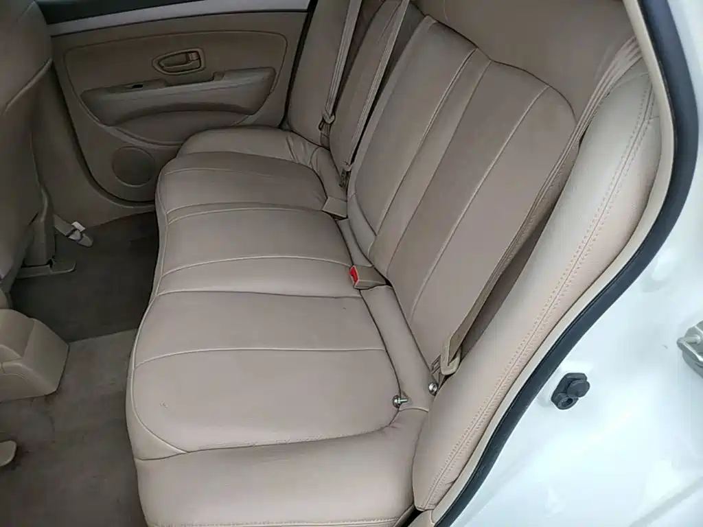 Nissan Sylphy 2016 — фото 17