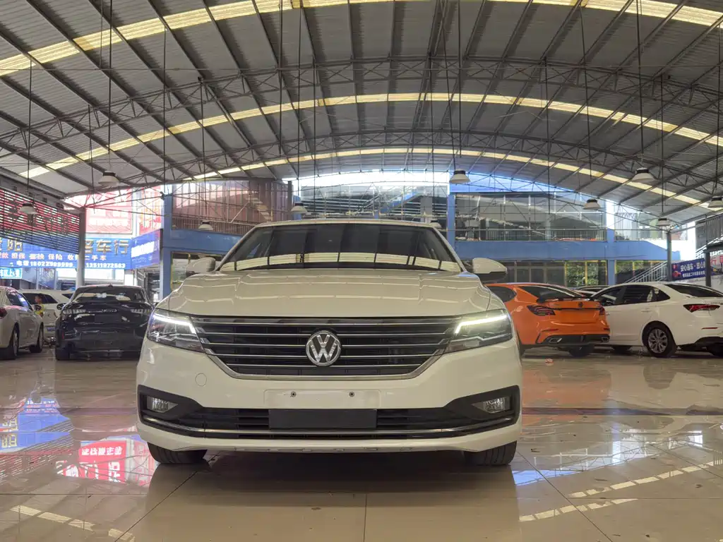 Volkswagen Lavida 2022