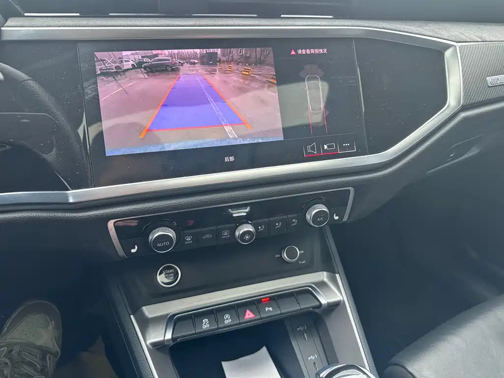 Audi Q3 Sportback 2022 — фото 10