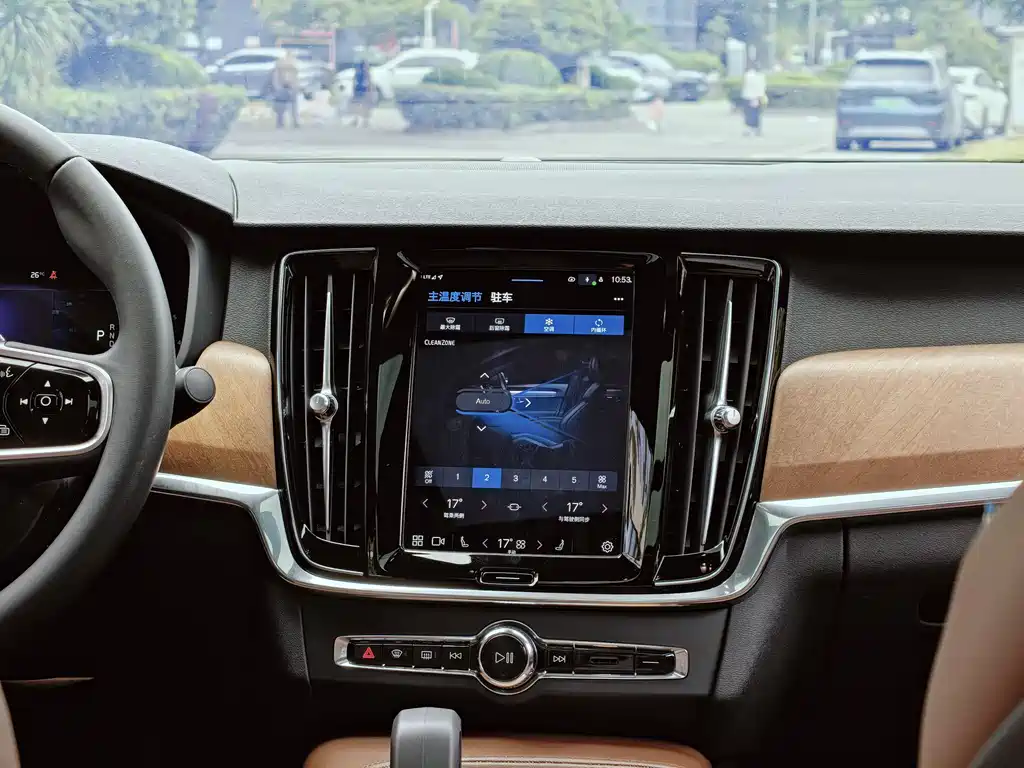 Volvo S90 2023 — фото 14