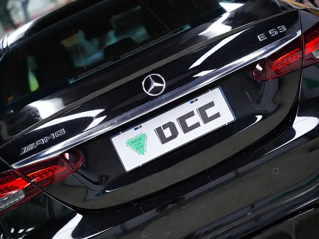 Mercedes-Benz E-Class AMG 2023 — фото 9