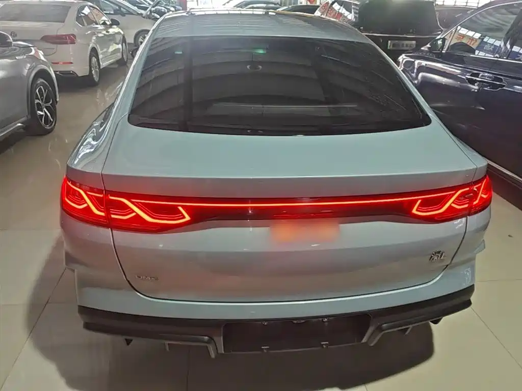 BYD Qin L 2024 — фото 6
