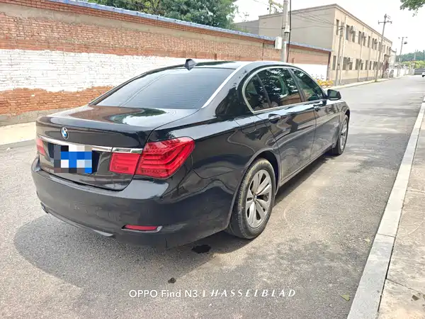 BMW 7 Series 2009