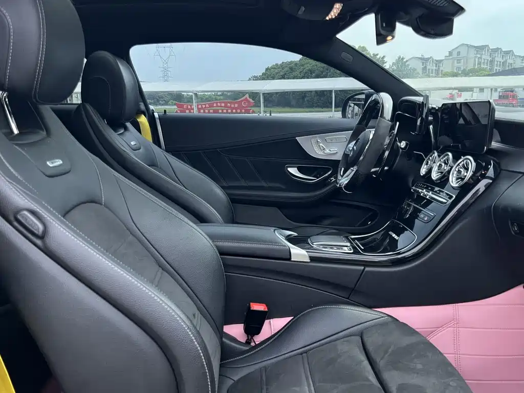 Mercedes-Benz C-Class AMG 2020 — фото 14