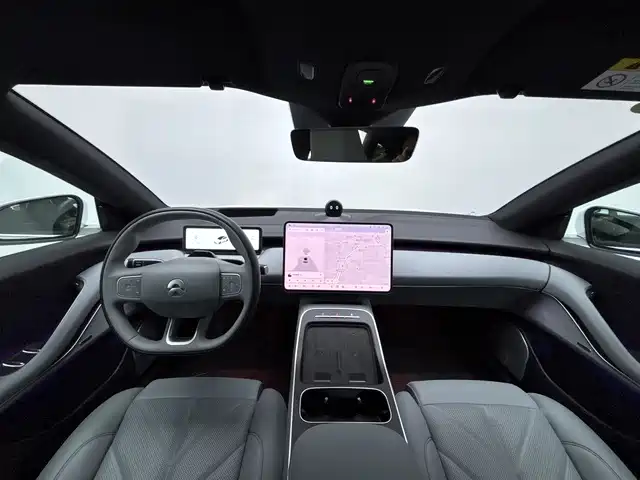 NIO ET5 2025
