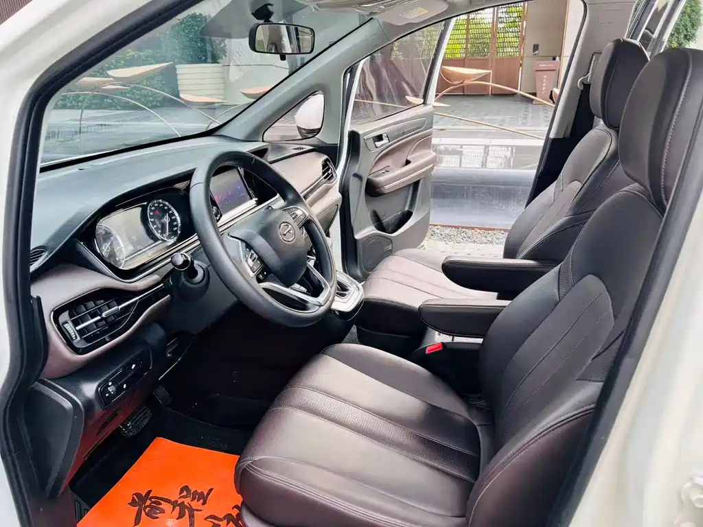 GAC Motor Trumpchi M6 2019 — фото 4