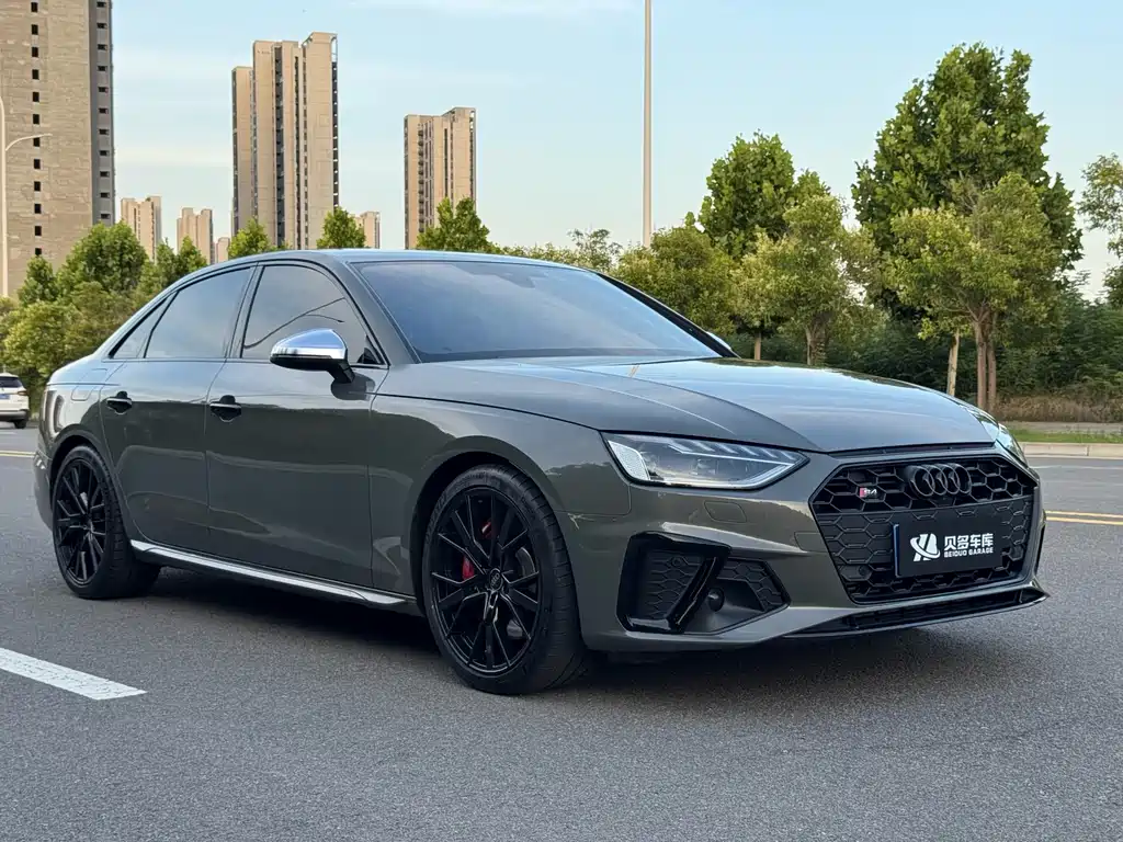 Audi S4 2023