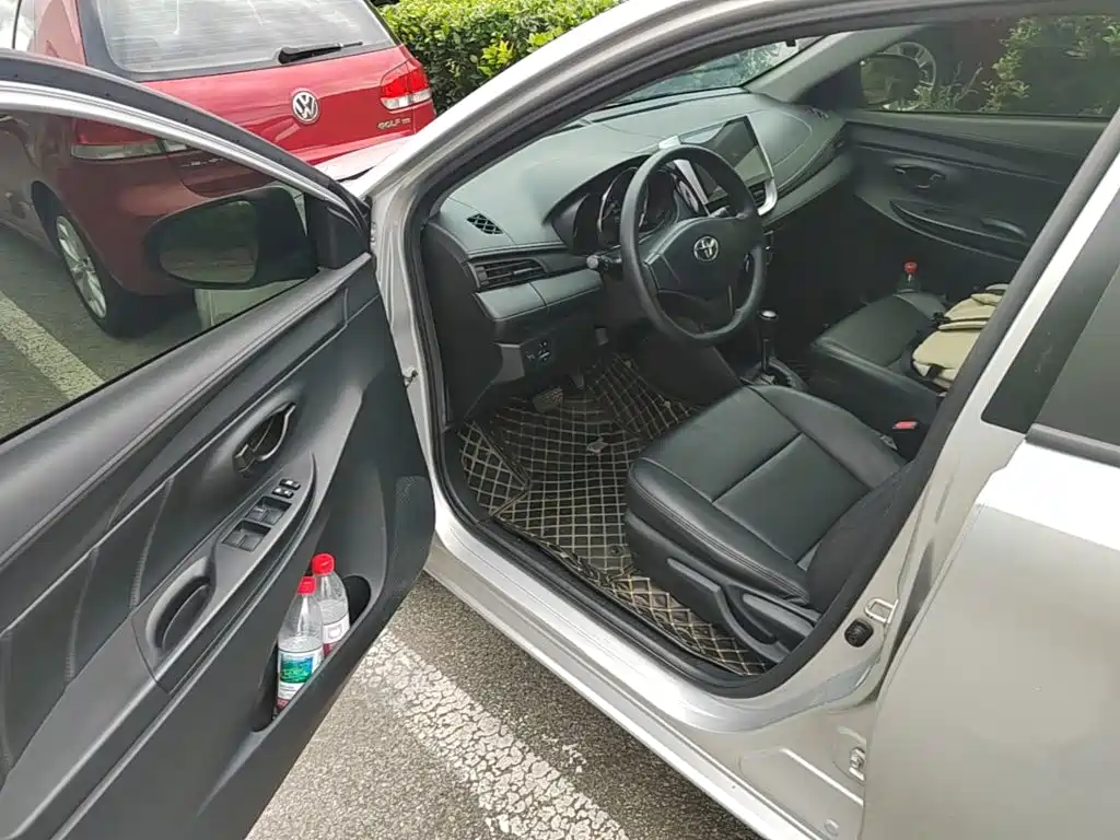 Toyota Vios 2017 — фото 16