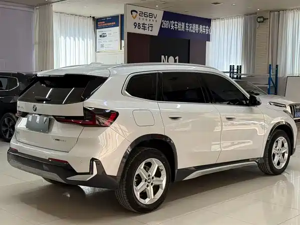 BMW X1 2023