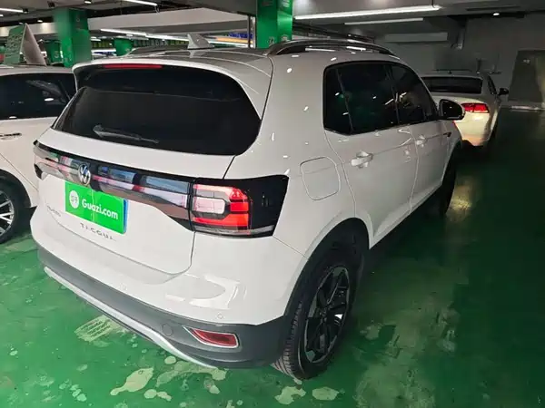 Volkswagen Tacqua 2021