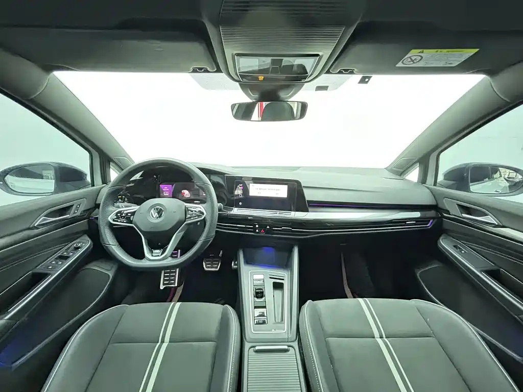Volkswagen Golf 2022