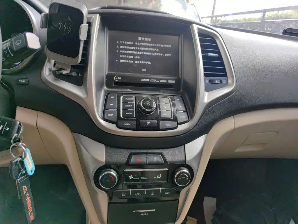 Changan Eado 2015 — фото 14