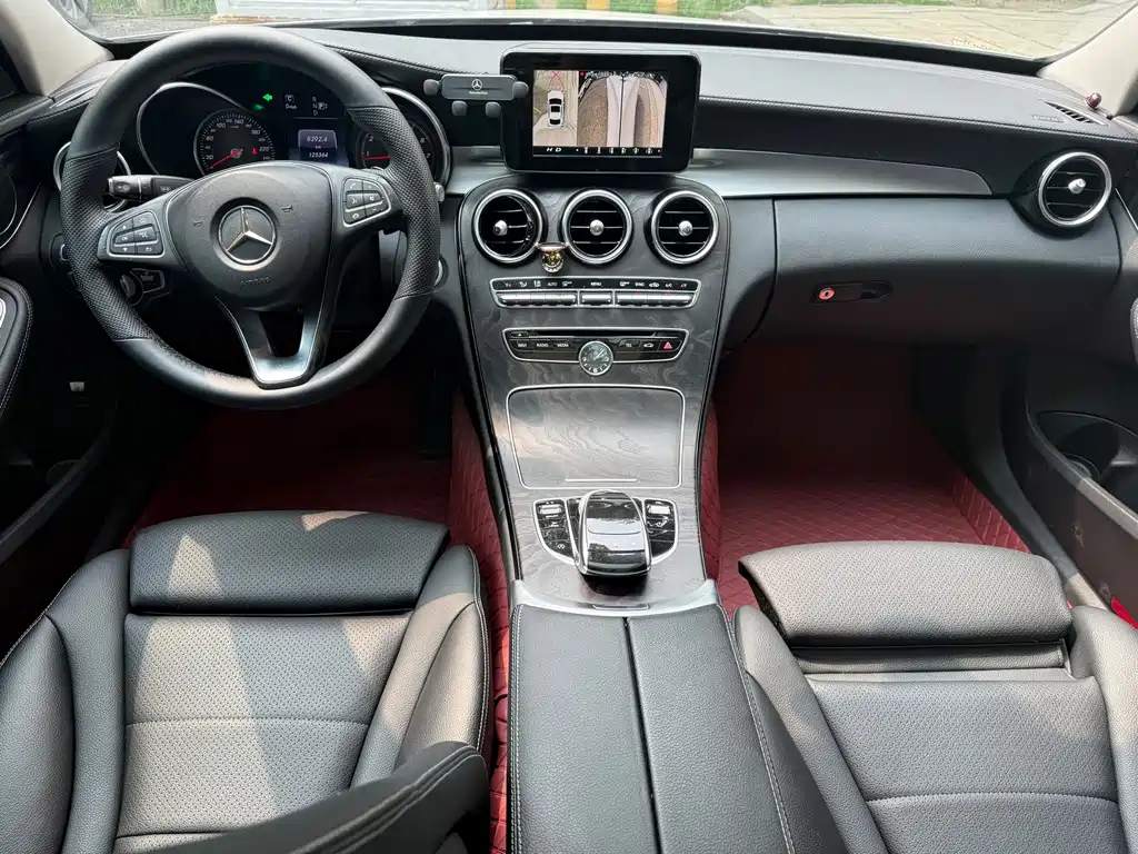 Mercedes-Benz C-Class 2015 — фото 12