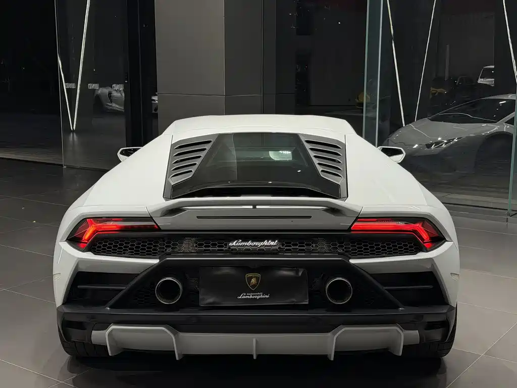Lamborghini Huracan 2021 — фото 10