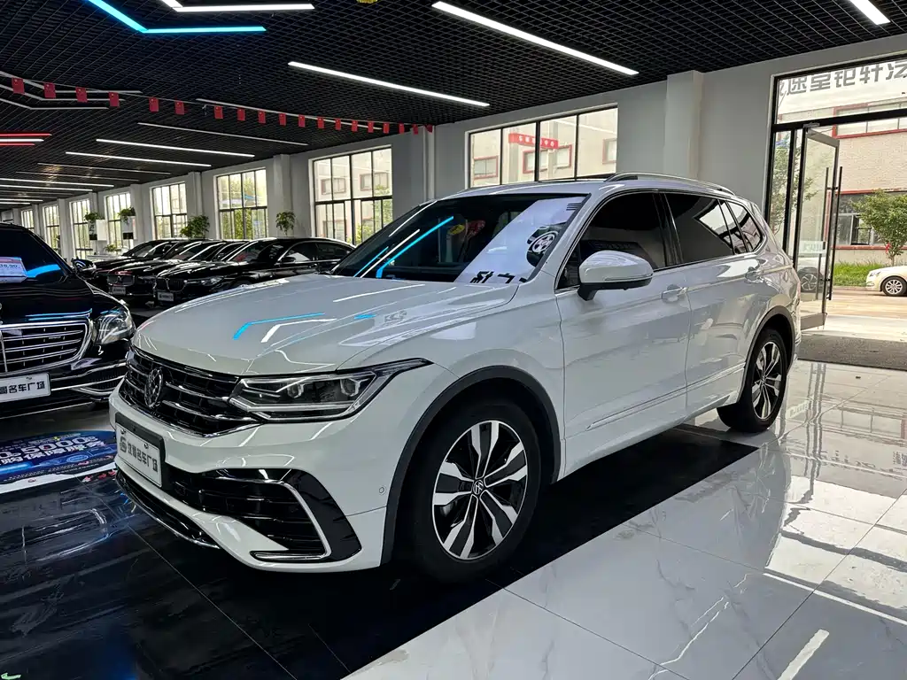 Volkswagen Tiguan L 2025
