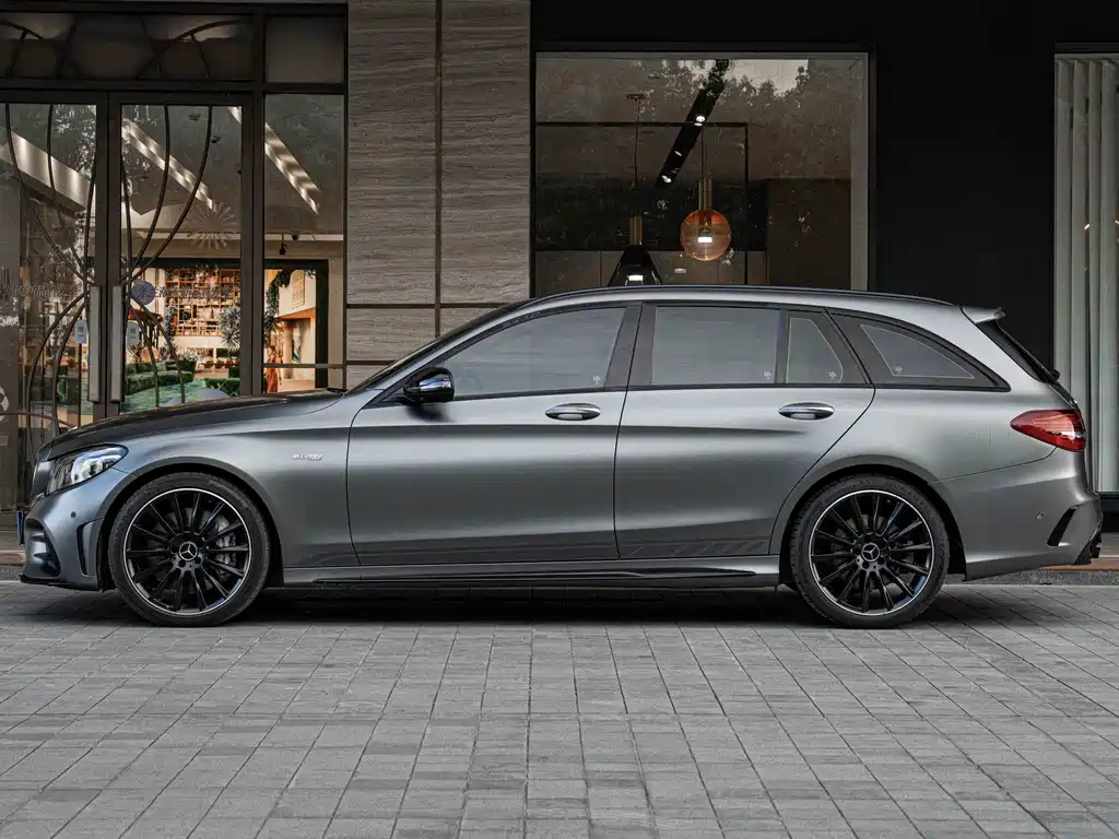 Mercedes-Benz C-Class AMG 2021 — фото 7