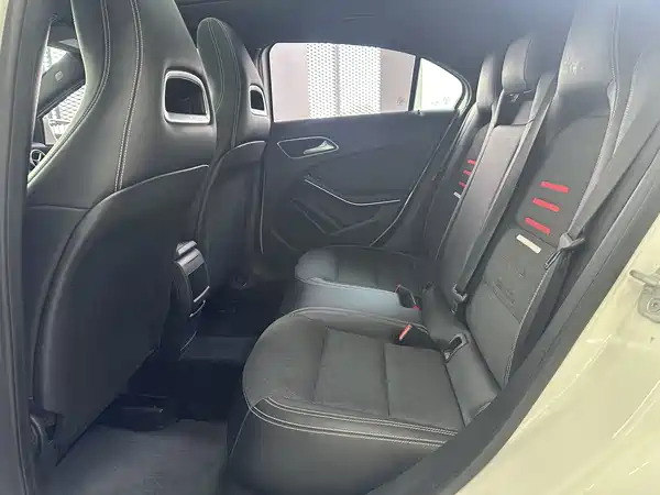 Mercedes-Benz A-Class 2016