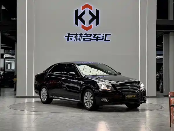 Toyota Crown 2011