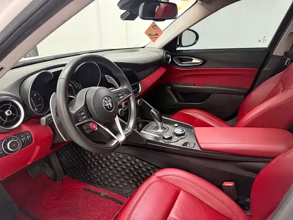 Alfa Romeo Giulia Juliet 2017