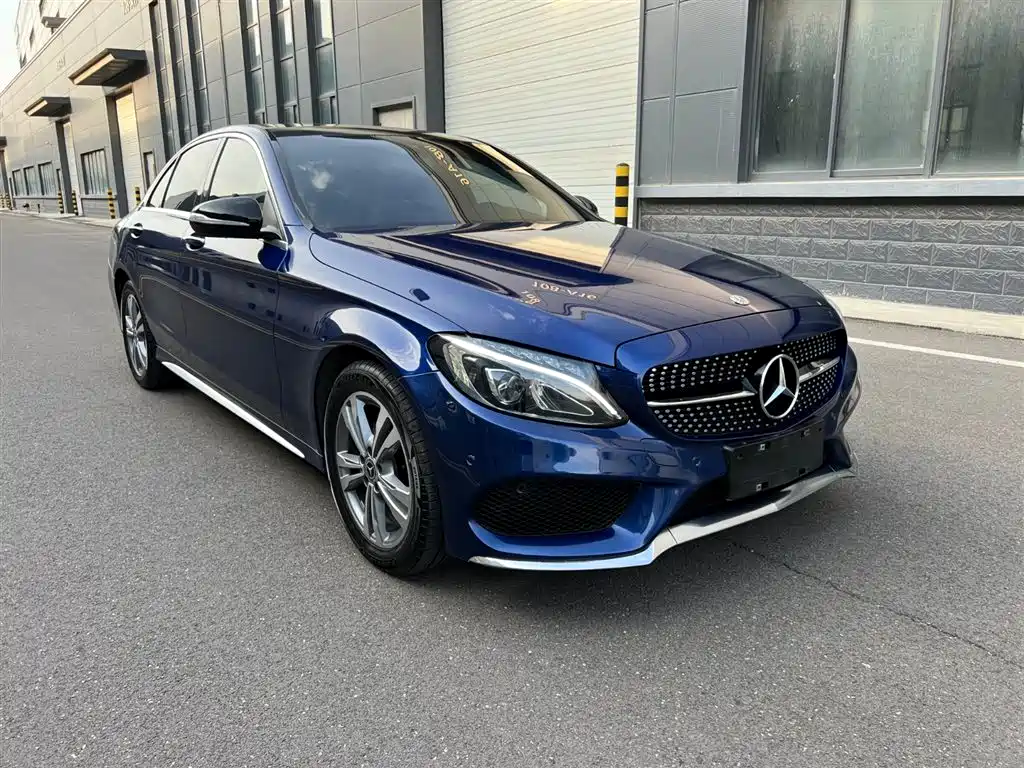 Mercedes-Benz C-Class 2018