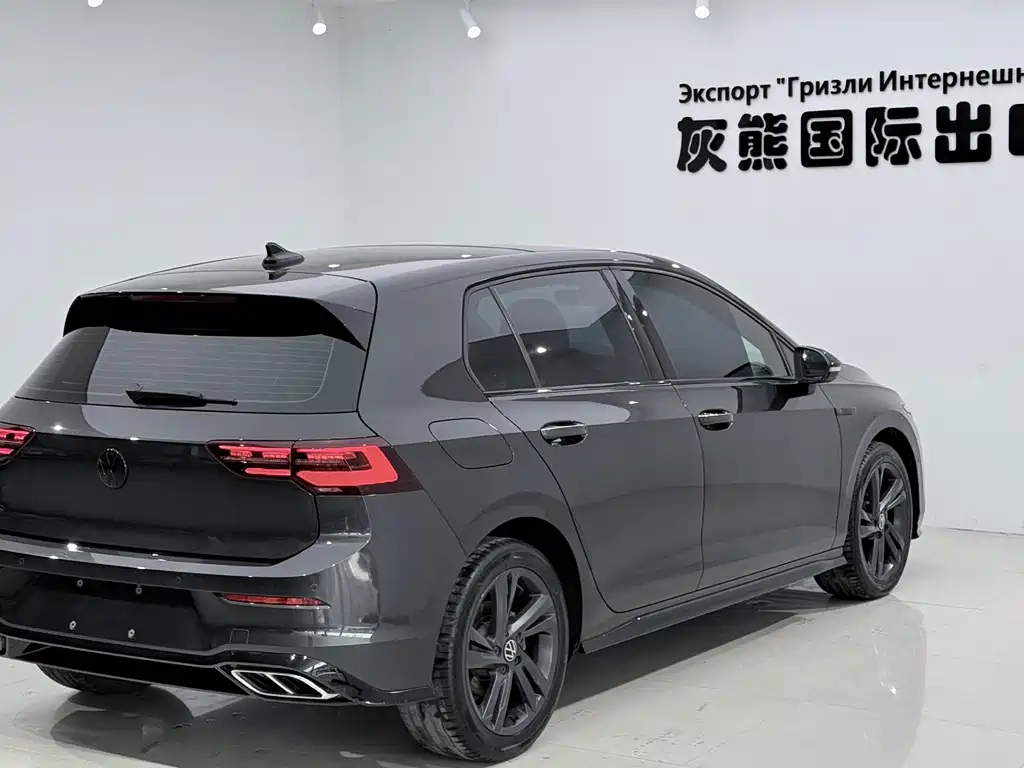 Volkswagen Golf 2023