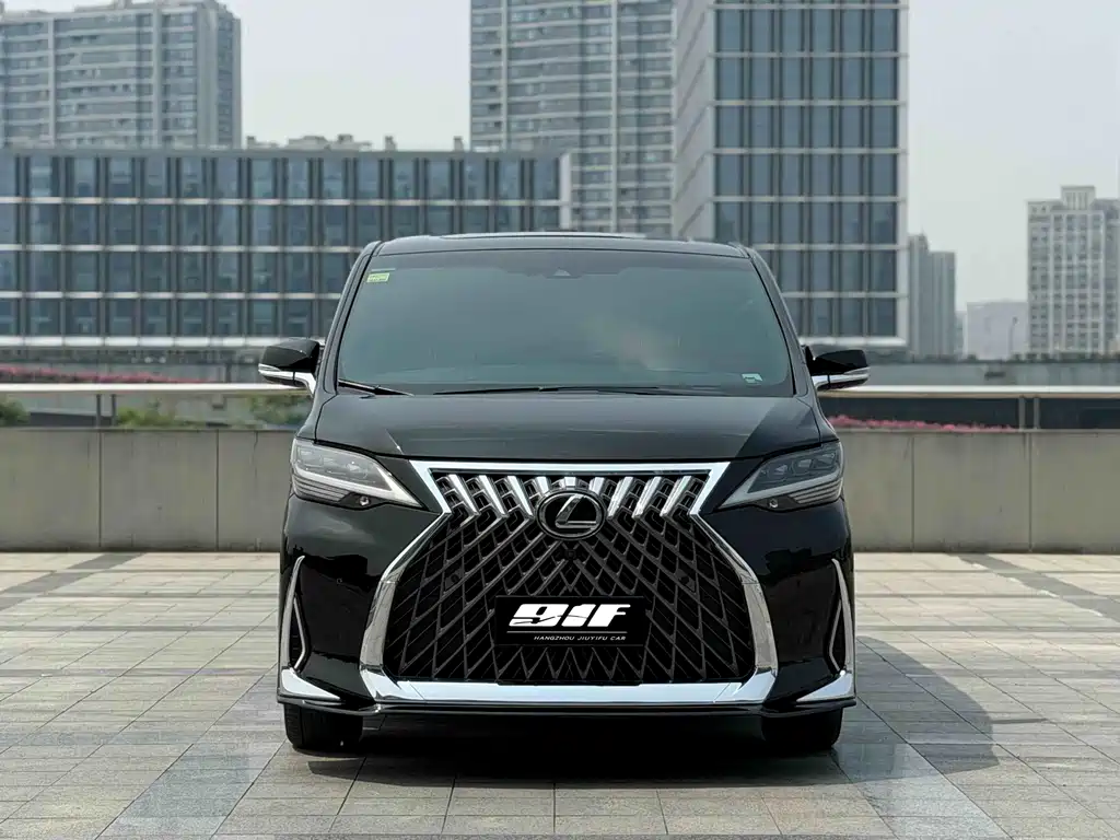 Toyota Vellfire 2022 — фото 2