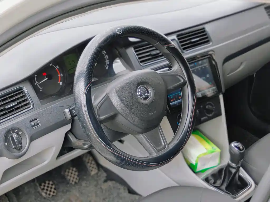 Skoda Rapid 2016